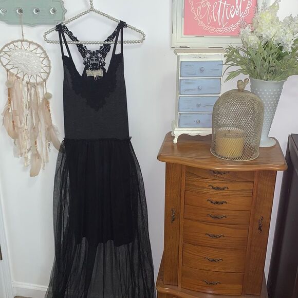 A'Reve Dresses & Skirts - A'Reve Black Lace Overlay Maxi Dress